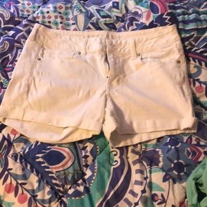 AE midi shorts
